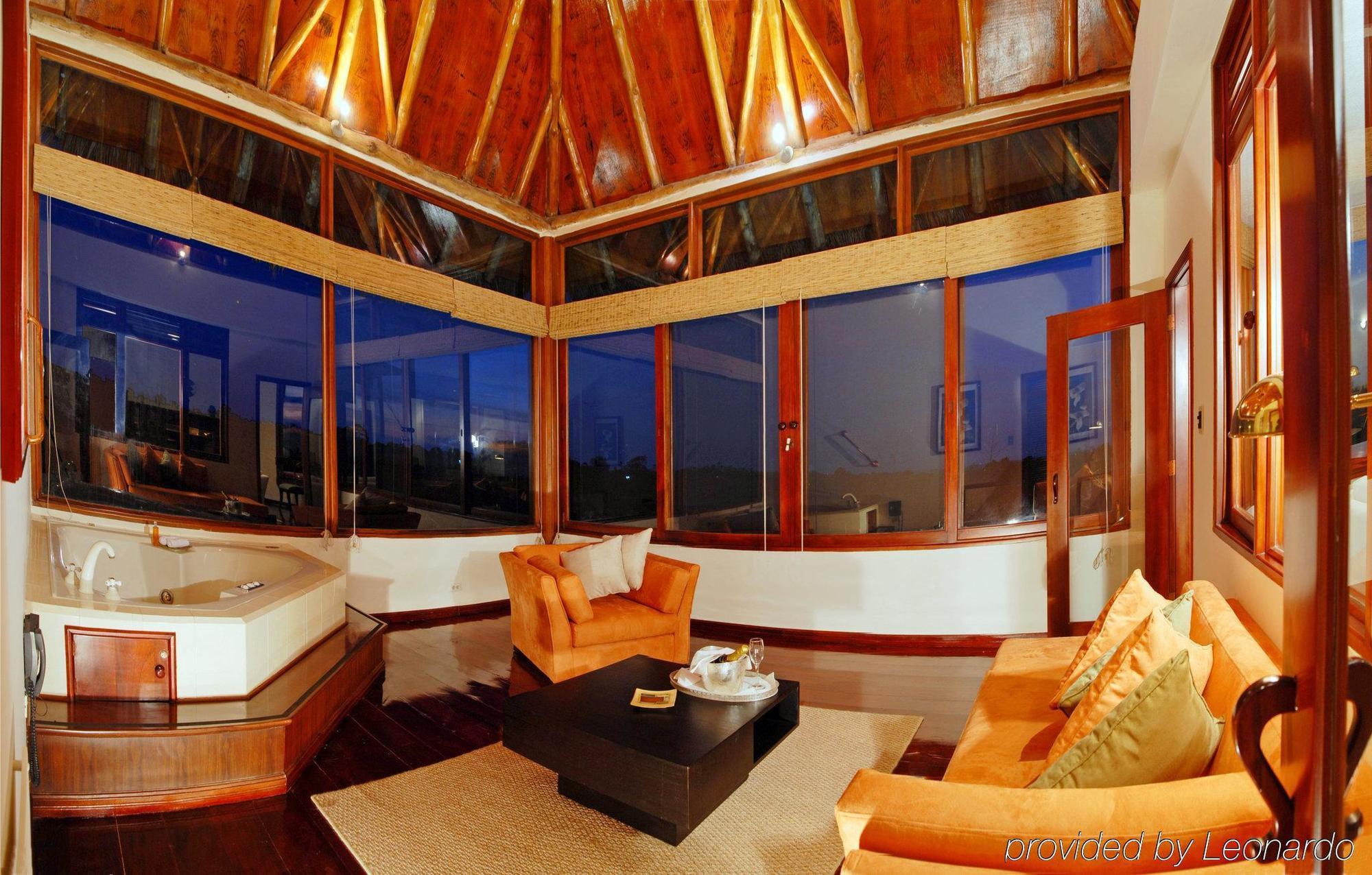 Royal Palm Galapagos, Curio Collection Hotel By Hilton Bellavista  Værelse billede